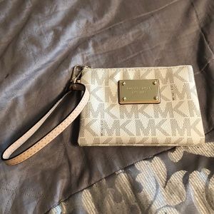 Michael Kors Wristlet
